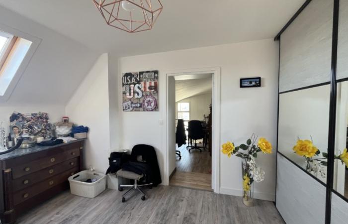 MAISON SUR YVETOT avec piscine à proximité de la gare d Yvetot