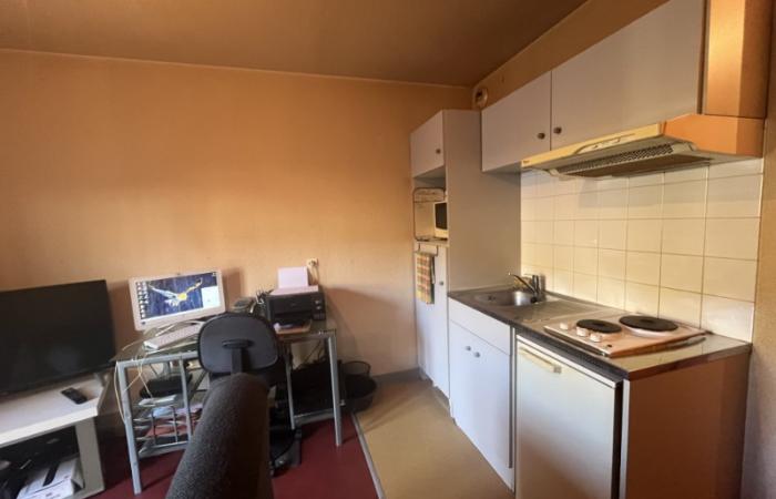 STUDIO SUR DEVILLE -LES-ROUEN à vendre dans une résidence sécurisée .